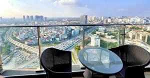 bán penthouse limitted tại iph_xuân thủy. rộng 300m2_full đồ xịn, sẵn bể bơi riêng. cam kết ko ảo