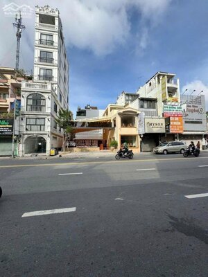 Giá GIẢM 99 tỷ! Bán MT Đ. Phan Đình Phùng, Q.PN – 13x20m – GPXD cao tầng,