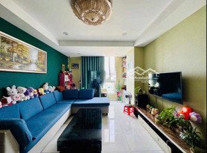 bán căn hộ remax plaza, 4 tỷ, 120m2, 3pn, 2wc, view đẹp. lh: 