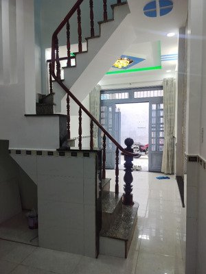 chủ cần bán nhà shc thạnh xuân, q12