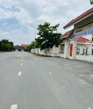 chính chủ đổi nhà mới cần bán gấp nhà 3 tầng 55m2 mới kính koong tại quan âm - bắc hồng
