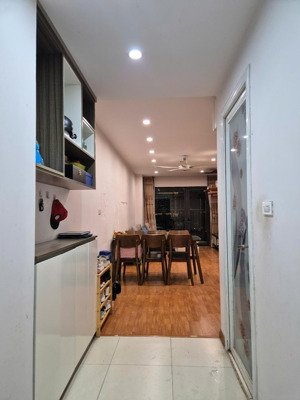 cho thuê căn hộ 2 phòng ngủ (tòa b, căn đẹp, tầng đẹp) chung cư đồng phát
