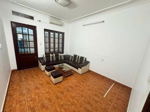 chính chủ cho thuê nhà riêng ngõ trung kính - vũ phạm hàm - cầu giấy. diện tích: 75m2 x 5 tầng