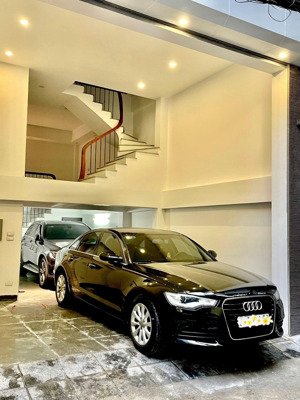 cần bán nhà khu phân lô, ôtô tránh, kinh doanh, phố văn cao q.ba đình, dt 58m x 5 tầng, mt 5,2m