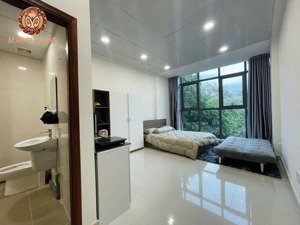 mới trống 1p - 35m2 ban công - công viên làng hoa - thang máy