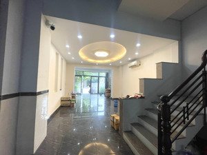 chị an chủ nhà kẹt tiền bán gấp mtkd trịnh quang nghị q8 , 120m2 , tặng hết nội thất , chỉ 10.2 tỷ