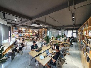 bán nhà mặt ngõ văn chương 540 m2 ô tô tránh nhau sẵn hợp đồng cho thuê 2 tỷ/ năm nhỉnh 100tr/m2