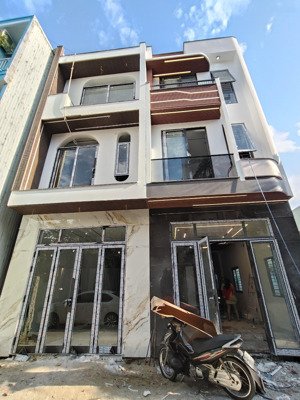 nhanh tay sở hữu 2 căn nhà kiệt ôtô đỗ hà huy tập gần công viên biển nguyễn tất thành