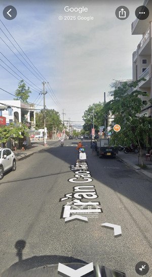 bán nhà 2 tầng đường trần cao vân, ngay tttp kd sầm uất - cách biển 500m