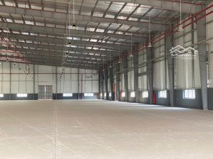 cho thuê kho, xưởng 2370 m2 tại kcn quang minh, mê linh hà nội, có pccc nghiệm thu giá 90