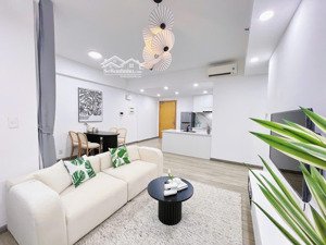 cho thuê căn hộ 2pn nhà đẹp -căn góc masteri thảo điền em vy