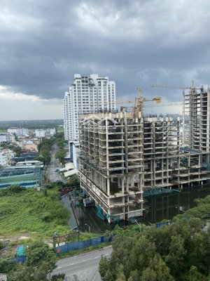 bán gấp căn hộ 2pn, 2wc tại park vista, nguyễn hữu thọ, nhà bè, 2,35 tỷ