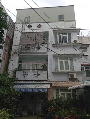 nhà bình trưng tây q2, 8.1x8.6m, 4 tầng, sổ riêng, xe hơi đổ cửa, 7pn, chỉ hơn 10 tỷ xíu