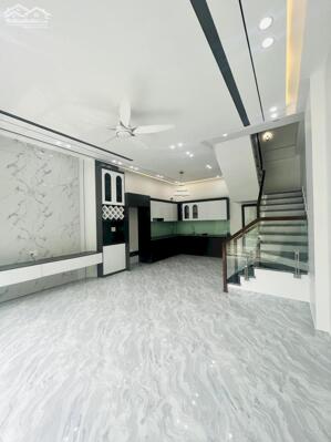 BÁN NHÀ 4 TẦNG – TĐC XI MĂNG, SỞ DẦU, HỒNG BÀNG – GIÁ 4,35 TỶ