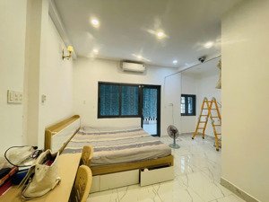 sốc ! xe hơi đỗ cửa vừa full nội thất - nhà mới đẹp - 40m2 - 5.75 x 7.1 m -2pn 2wc - chỉ 4.9 tỷ tl