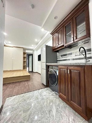 cực phẩm mặt phố nguyễn đổng chi doanh thu 260tr/tháng 115 tỷ(đtl11512017)