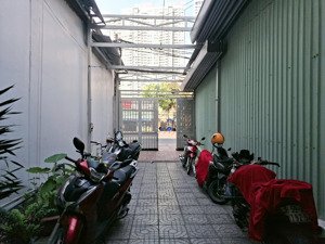 ngày 8.7.2025 chủ giảm 2 tỷ giá chào mới 47 tỷ ,chính chủ 1 đời - mặt tiền kinh doanh siêu vip - dò