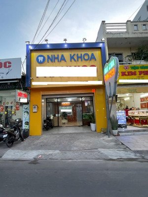 bán gấp nhà trần đại nghĩa 118m2- giá 1 tỷ 280tr ngay vòng xoay an lạc, đối diện kcn tân tạo