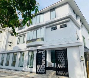 bán biệt thự 2 mặt tiền nguyễn văn hưởng, phường thảo điền, quận 2 - 448m2 - mặt tiền 18m