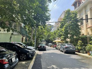 khu nội bộ lk k300 - lotte cộng hòa, dt: 12x20m, 5 tầng kiên cố, giá bán 45 tỷ thương lượng