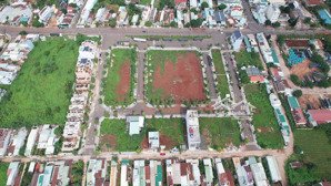 cần sang nhượng lại 2 lô đất liền kề tại kdc bossco, tp. pleiku. gia lai