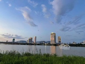 bán căn shophouse 6 tầng dự án sun cosmo trần thị lý bên bờ sông hàn 22,7 tỷ .