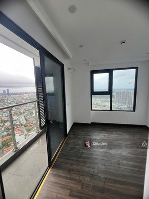 bán căn góc 2pn 2wc hoàng huy commerce siêu hiếm.lh: 