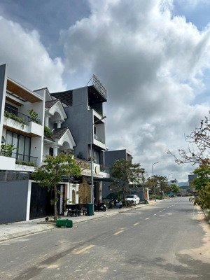 chốt lô giá đáy khu e kim long, hòa minh- chỉ còn nhỉnh 5 tỷ - duy nhất 1 lô rẻ hơn thị trường