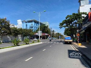 bán nhà mặt tiền trần phú ngang 6m cực đông đúc