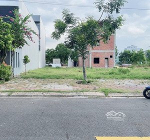rẻ nhất kđt! cần bán gấp lô đất sạch đẹp bên cạnh đh phan châu trinh, ngay sát fpt