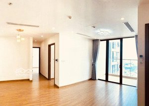 cho thuê căn hộ vinhomes sky lake, 3pn, 2vs, cơ bản, view hồ, 40tr, 1/8 vào được