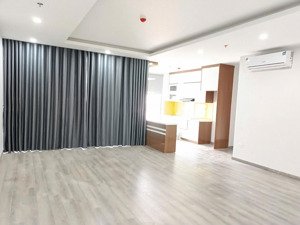chính chủ cần cho thuê căn góc 101m2 3pn 2wc tầng trung siêu đẹp, đầy đủ nội thất sẵn về ở ngay