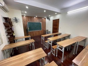 bán nhà văn cao đẹp 4 mặt thoáng - gần phố - giá mềm - hàng cực hiếm 