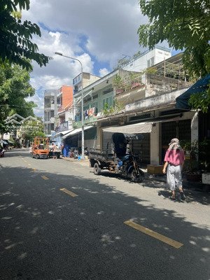 siêu phẩm mặt tiền lê thiệt phường phú thạnh, quận tân phú 11.8x19m sổ đẹp giá 29 tỷ tl