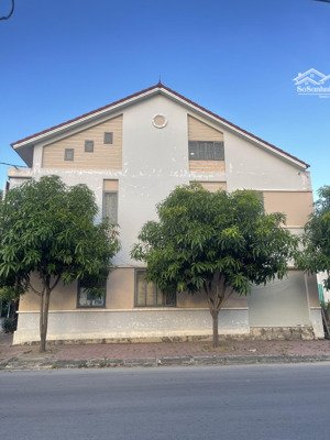 cho thuê nhà mặt phố 42-đường nguyễn cảnh hoan, vinh, nghệ an, 14 triệu, 110m2 chỉ với giá ưu đãi