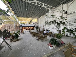 cho thuê khuôn viên mặt bằng đẹp ngang 18m kinh doanh kdc d2d võ thị sáu ngay trung tâm biên hoà