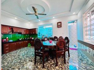 bán gấp nhà riêng 5pn, 5wc, 189m2, 14,8 tỷ tại tân thới hiệp, q12, hcm