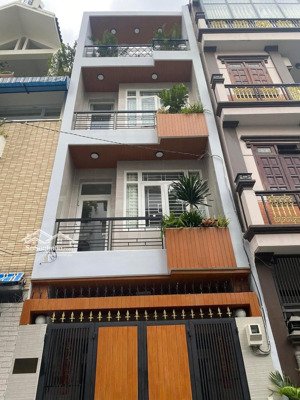 hẻm xe hơi 650 điện biên phủ, phường 11, quận 10 (4.1x13m, 4 lầu) giá 10.5 tỷ