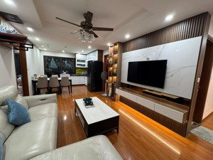 bán 32m chung cư mini 6 tầng ngõ 66 đường hồ tùng mậu đối diện đại học thương mại lh 