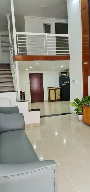 bán căn duplex sky garden 1 phú mỹ hưng, dt 71m² + lửng, giá chỉ 6.1 tỷ chốt nhanh