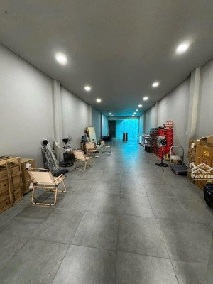 bán nhà riêng 1pn, 1wc, 114m2 tại chánh hưng, q8, hcm, giá 16,5 tỷ, view đẹp, nhiều tiện ích