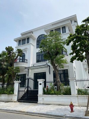 cho thuê nhà kđt louis hoàng mai, tân mai 200m2 4 tầng 1 hầm, căn góc có thang máy giá 70 triệu