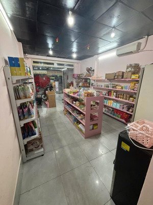 cho thuê mặt bằng kinh doanh đường lê văn lương, phước kiển nhà bè 4x30m 2pn 2wc 18tr 