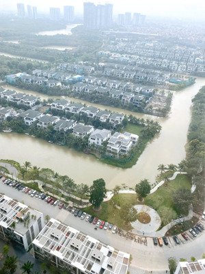 chính chủ gửi bán 68m2 oasis ecopark view đảo