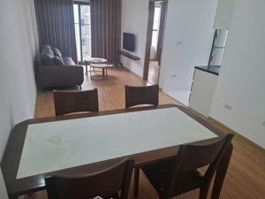chính chủ cho thuê căn hộ a4-22 chung cư golden west số 2 lê văn thiêm. 85m2, 2pn, 2wc, đủ đồ đẹp