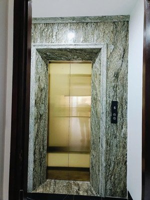 bán nhà mặt phố trường chinh, 26,9 tỷ, 52m2, thang máy,6 phòng ngủ hàng hiếm tại thanh xuân, hà nội