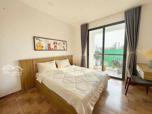 căn hộ 2pn, full nội thất, ban công, máy giặt riêng ngay hoàng văn thụ