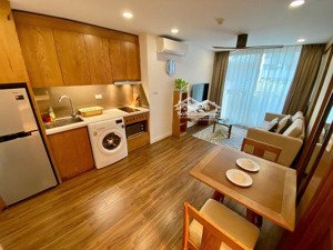 bán nhà đào tấn, dt 219m x 7 tầng, mặt tiền 26m, dòng tiền 6 tỷ/năm, ô tô đỗ cửa, 105 tỷ đồng