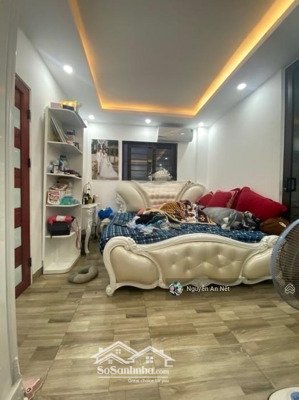 45mx 5 tầng - 7 pn ngay ngã tư sở - dân xây - ô tô đỗ cổng