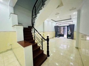 nhà 2 tầng, 4x15.3m, 62m2, hxh nhất chi mai, khu yên tĩnh, dân trí cao, phường 13, tb, 9 tỷ tl,